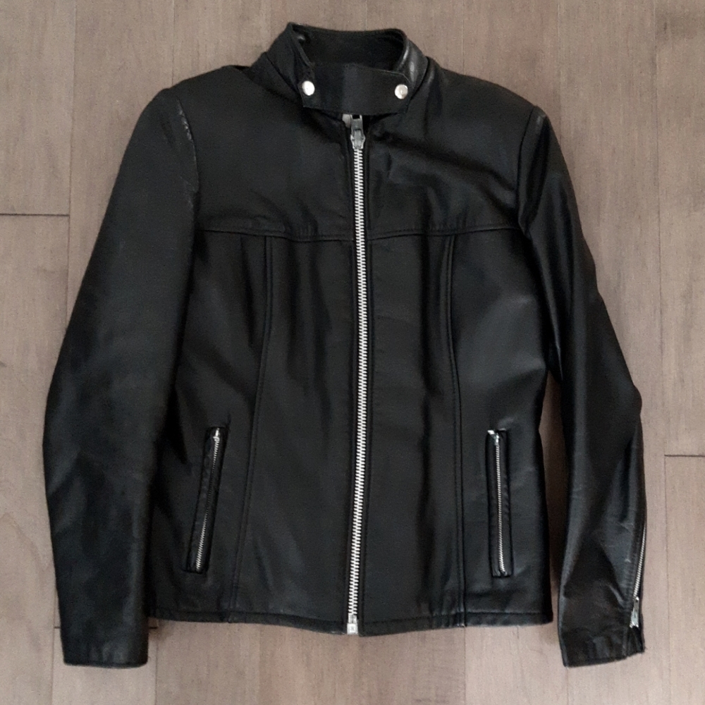 🇨🇦*** Vintage black leather Moto Style jacket